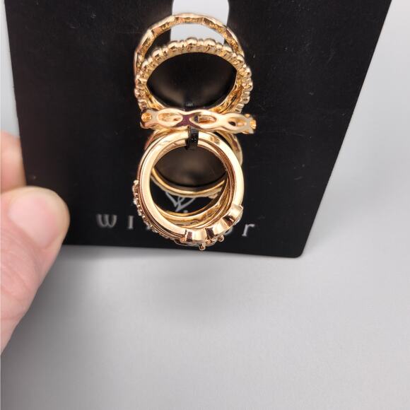 Windsor 8 Piece Ring Set Gold-tone Crystal Accent Stack Bands Size 7 Fashion New - Picture 16 of 16